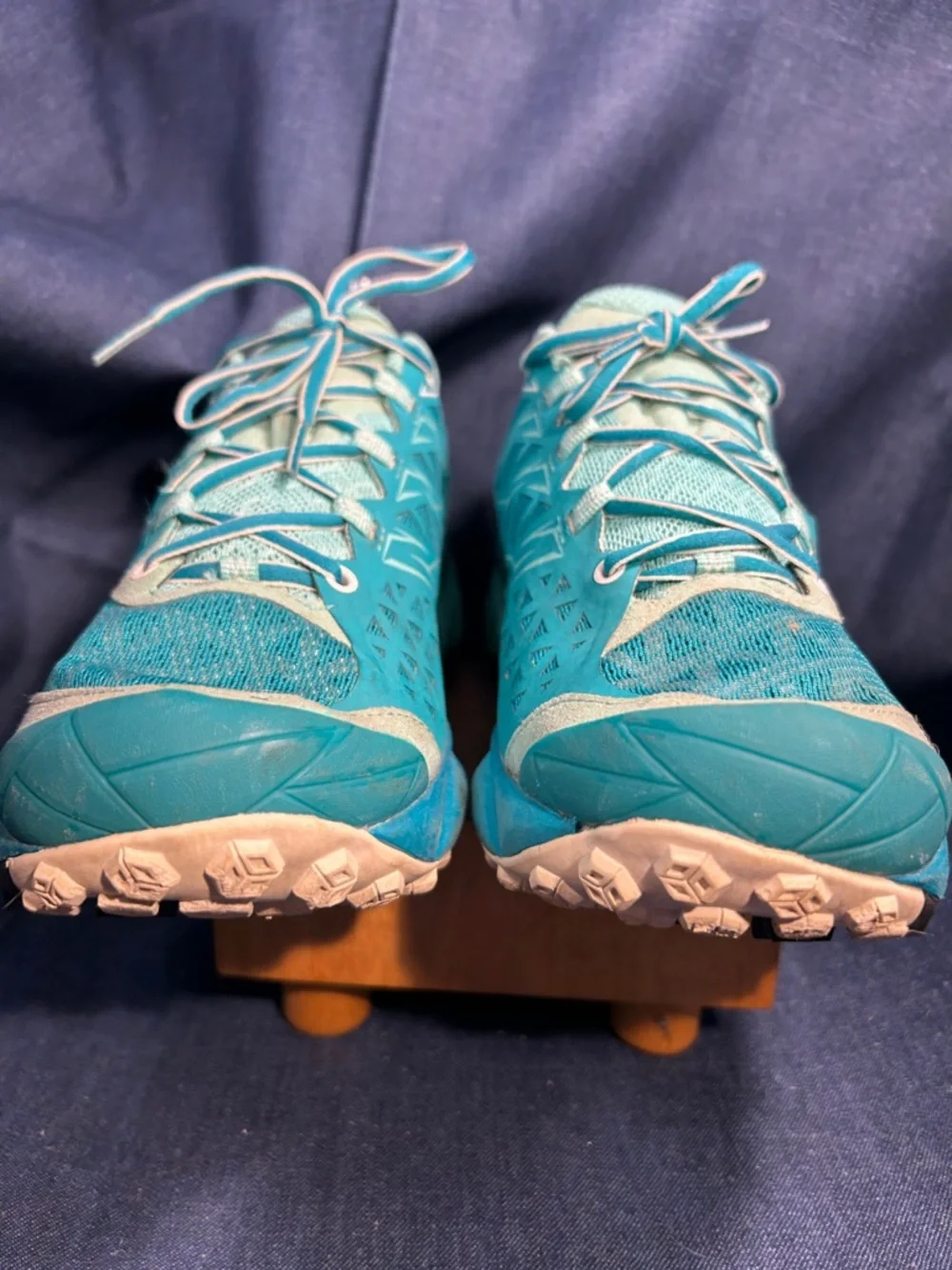 La Sportiva Akyra athletic shoes